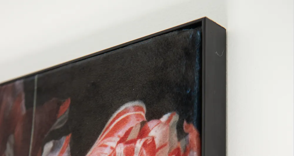 Textielframe detail zwart aluminium